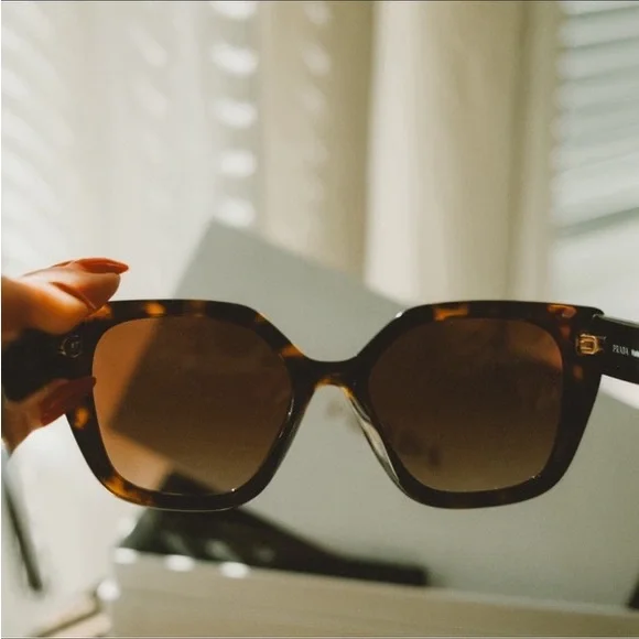 Prada PR14WS 09Q5S0 Tortoise Shell Cat Eye Oversized Sunglasses